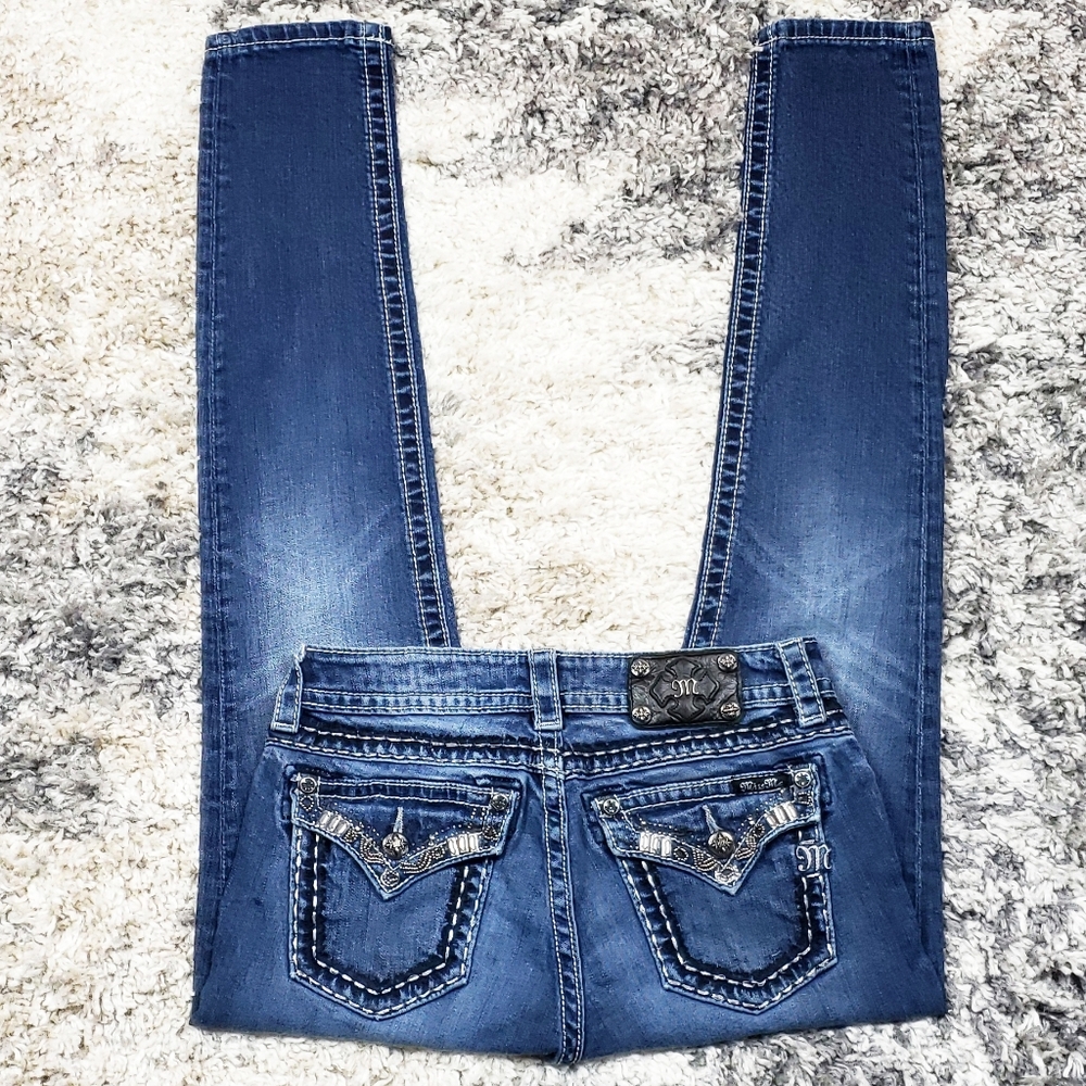 Miss Me Signature Skinny Jean's.  Size 28
